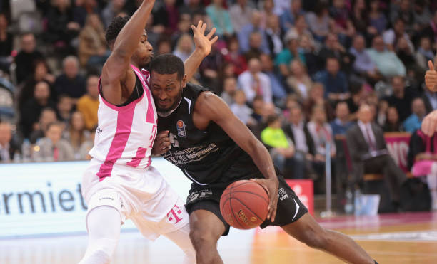 他都能迅速 他都能迅速