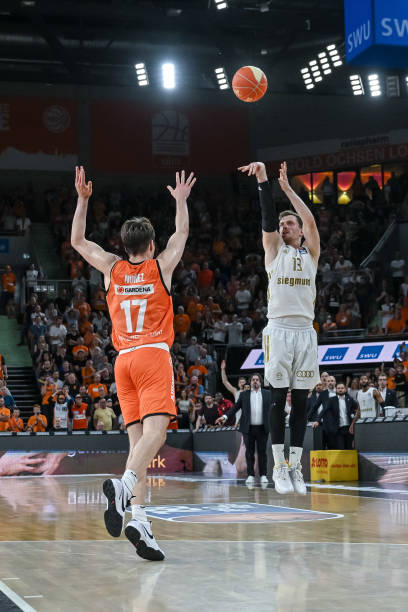 就在昨天 就在昨天