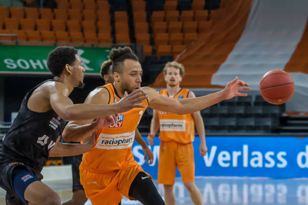 验丰富的球 验丰富的球